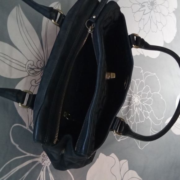 Coach Hampton D0773-11062 Signature Black Handbag Tote Zippered Medium - Picture 4 of 5